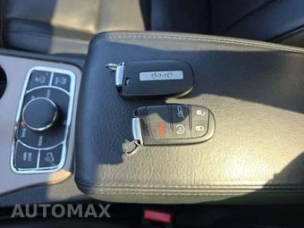 2015 Jeep Grand Cherokee Summit – miniatura 5