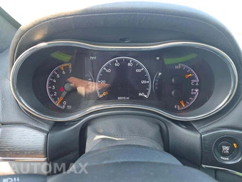 2015 Jeep Grand Cherokee Summit – miniatura 6