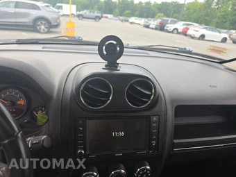 2015 Jeep Patriot High Altitude Edition – miniatura 11