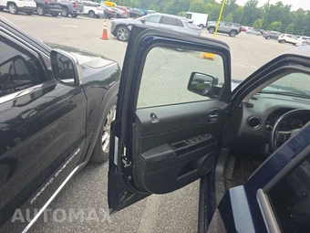 2015 Jeep Patriot High Altitude Edition – miniatura 9