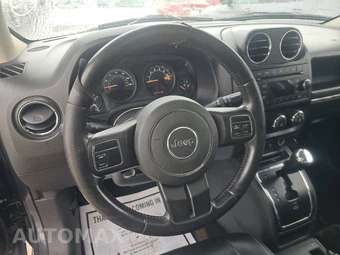 2015 Jeep Patriot High Altitude Edition - miniatura 10