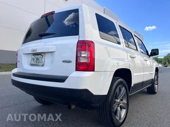 2015 Jeep Patriot High Altitude Edition - miniatura 10