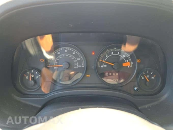 2015 Jeep Patriot High Altitude Edition - miniatura 9
