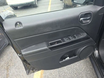 2015 Jeep Patriot High Altitude Edition – miniatura 9