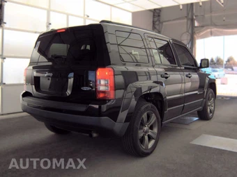2015 Jeep Patriot High Altitude Edition – miniatura 5