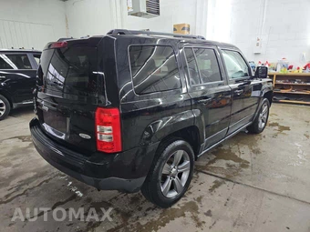 2015 Jeep Patriot High Altitude Edition - miniatura 3