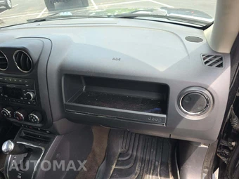2015 Jeep Patriot High Altitude Edition - miniatura 16