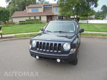 2015 Jeep Patriot Latitude - miniatura 10