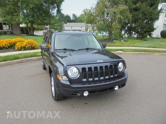 2015 Jeep Patriot Latitude - miniatura 12