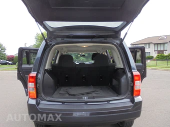 2015 Jeep Patriot Latitude - miniatura 32