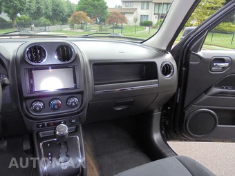2015 Jeep Patriot Latitude - miniatura 35