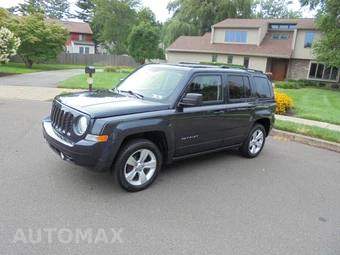 2015 Jeep Patriot Latitude - miniatura 8