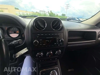 2015 Jeep Patriot Latitude - miniatura 10