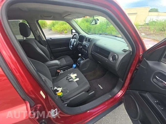 2015 Jeep Patriot Latitude - miniatura 18