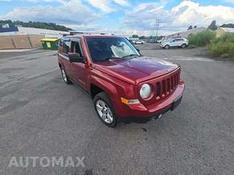 2015 Jeep Patriot Latitude - miniatura 4