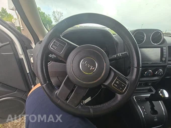 2015 Jeep Patriot Latitude – miniatura 10