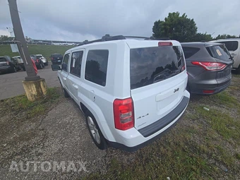 2015 Jeep Patriot Latitude – miniatura 6