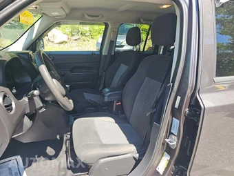 2015 Jeep Patriot Sport - miniatura 3