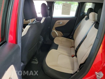 2015 Jeep Renegade Latitude – miniatura 13