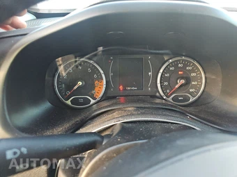 2015 Jeep Renegade Latitude - miniatura 12