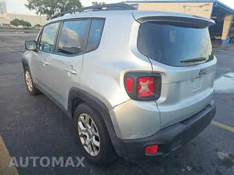 2015 Jeep Renegade Latitude - miniatura 6