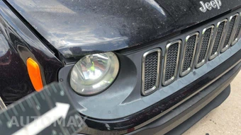 2015 Jeep Renegade Latitude – miniatura 30