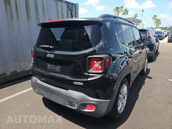 2015 Jeep Renegade Latitude – miniatura 4