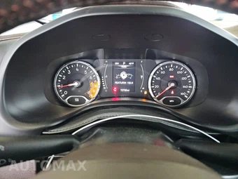 2015 Jeep Renegade Latitude – miniatura 12