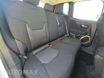 2015 Jeep Renegade Latitude – miniatura 13