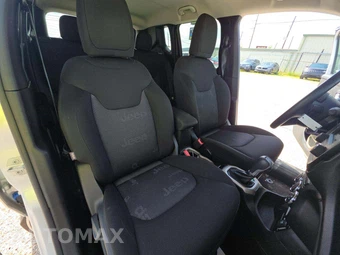 2015 Jeep Renegade Latitude – miniatura 15