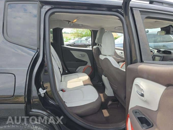 2015 Jeep Renegade Latitude – miniatura 16