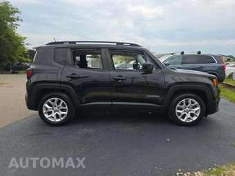 2015 Jeep Renegade Latitude – miniatura 4