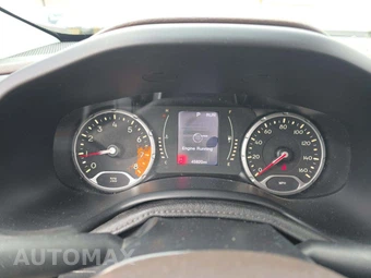 2015 Jeep Renegade Latitude – miniatura 9