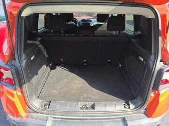 2015 Jeep Renegade Latitude – miniatura 16