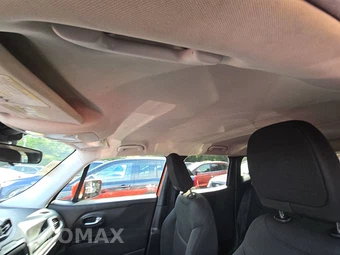 2015 Jeep Renegade Latitude – miniatura 17