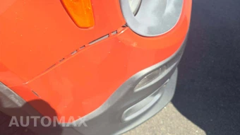 2015 Jeep Renegade Latitude – miniatura 32
