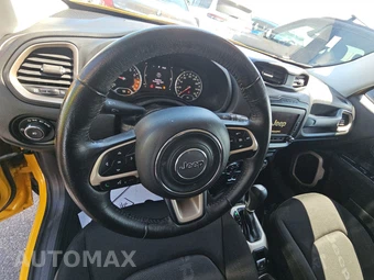 2015 Jeep Renegade Latitude – miniatura 10