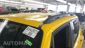 2015 Jeep Renegade Latitude – miniatura 17