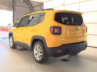 2015 Jeep Renegade Latitude – miniatura 6