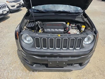 2015 Jeep Renegade Latitude – miniatura 18