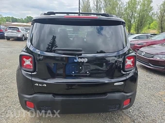 2015 Jeep Renegade Latitude – miniatura 5