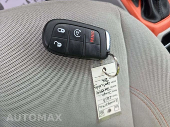 2015 Jeep Renegade Latitude – miniatura 8