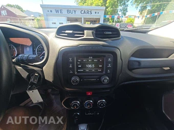 2015 Jeep Renegade Latitude - miniatura 10