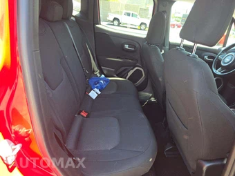2015 Jeep Renegade Latitude – miniatura 13