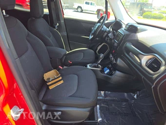 2015 Jeep Renegade Latitude – miniatura 15