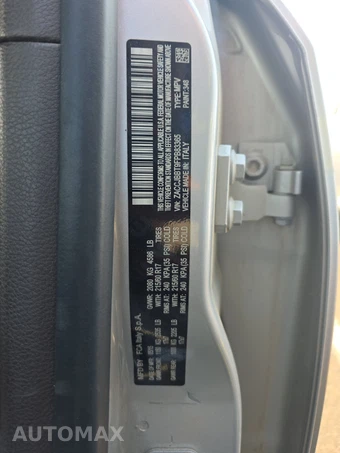 2015 Jeep Renegade Latitude – miniatura 16
