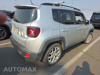 2015 Jeep Renegade Latitude – miniatura 4