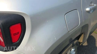 2015 Jeep Renegade Latitude – miniatura 41