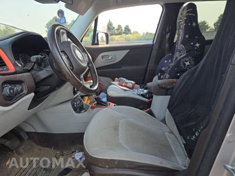 2015 Jeep Renegade Latitude – miniatura 7