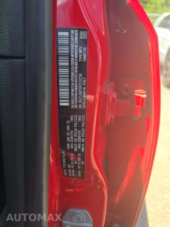 2015 Jeep Renegade Latitude – miniatura 2